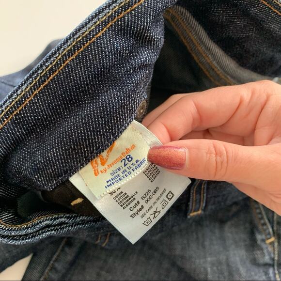 Citizens of Humanity Womens Y2K Blue Dark Wash Denim Bermuda Jean Shorts Size 28 - Picture 5 of 9